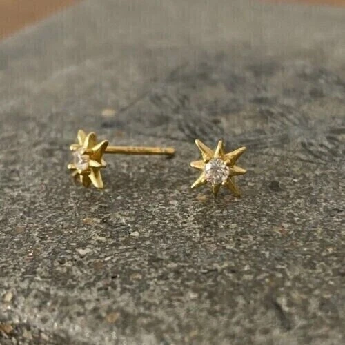 0.50Ct Round Cut Natural Diamond Star Stud Earrings in 14K Yellow Gold